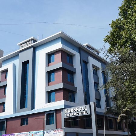 Marshall The Grand Hotel Ahmedabad Ngoại thất bức ảnh