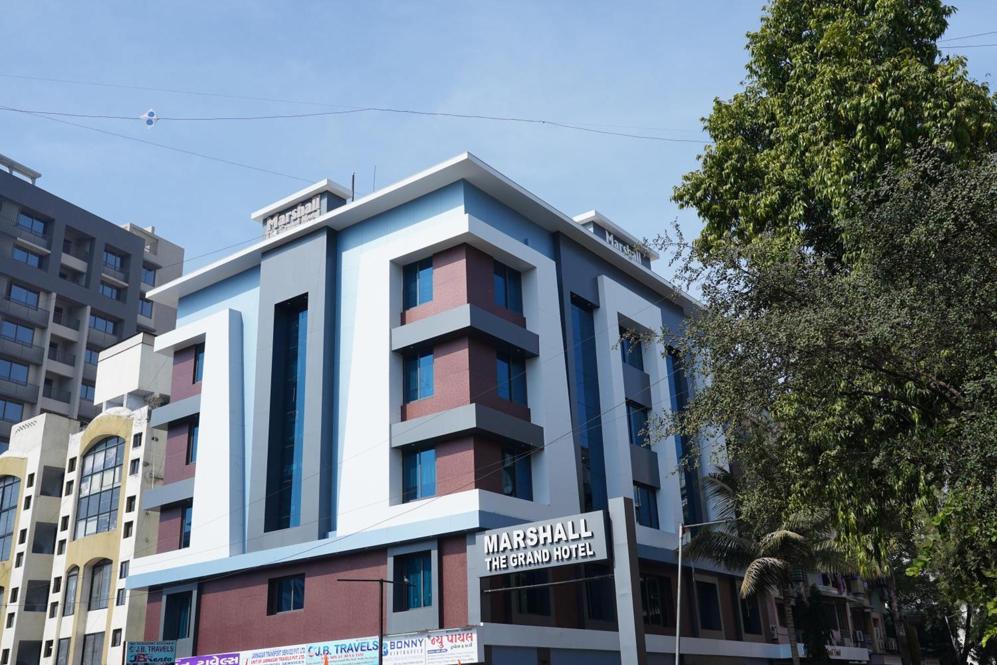 Marshall The Grand Hotel Ahmedabad Ngoại thất bức ảnh