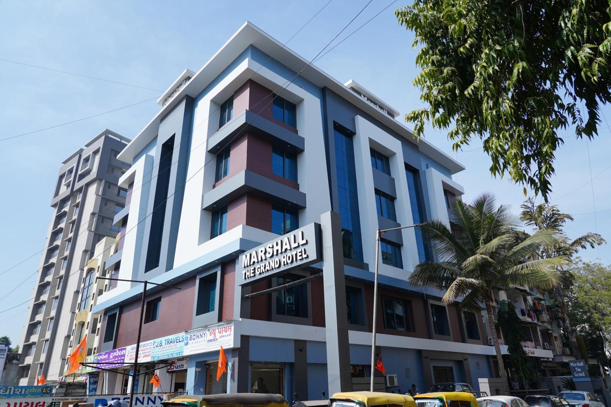 Marshall The Grand Hotel Ahmedabad Ngoại thất bức ảnh