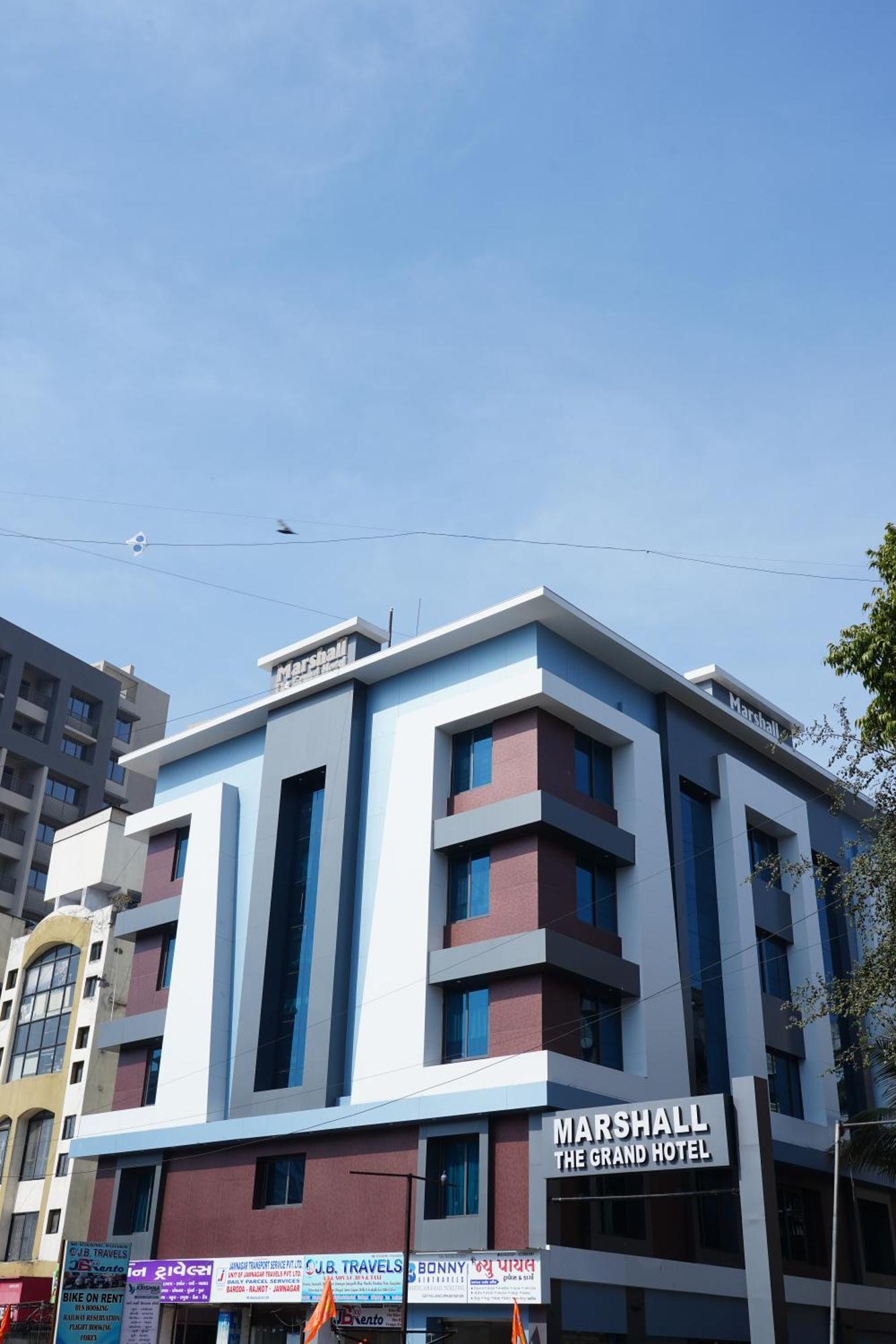 Marshall The Grand Hotel Ahmedabad Ngoại thất bức ảnh