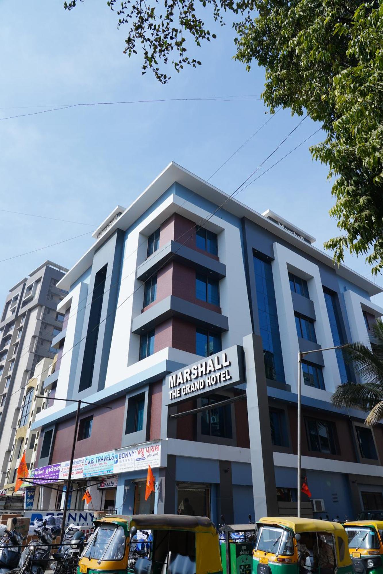 Marshall The Grand Hotel Ahmedabad Ngoại thất bức ảnh