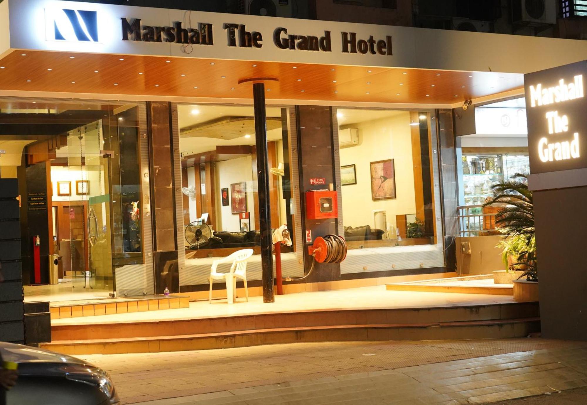 Marshall The Grand Hotel Ahmedabad Ngoại thất bức ảnh