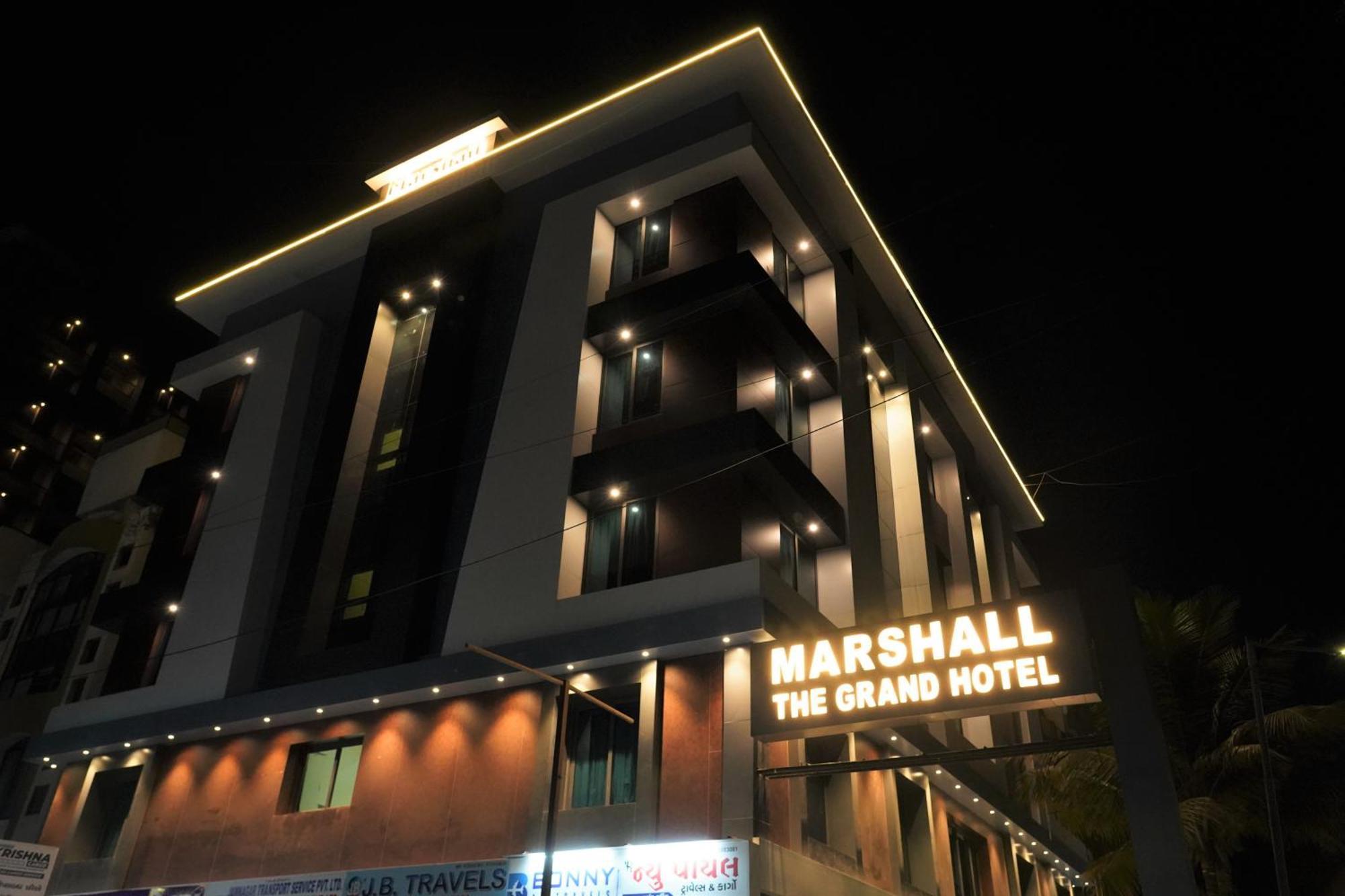 Marshall The Grand Hotel Ahmedabad Ngoại thất bức ảnh